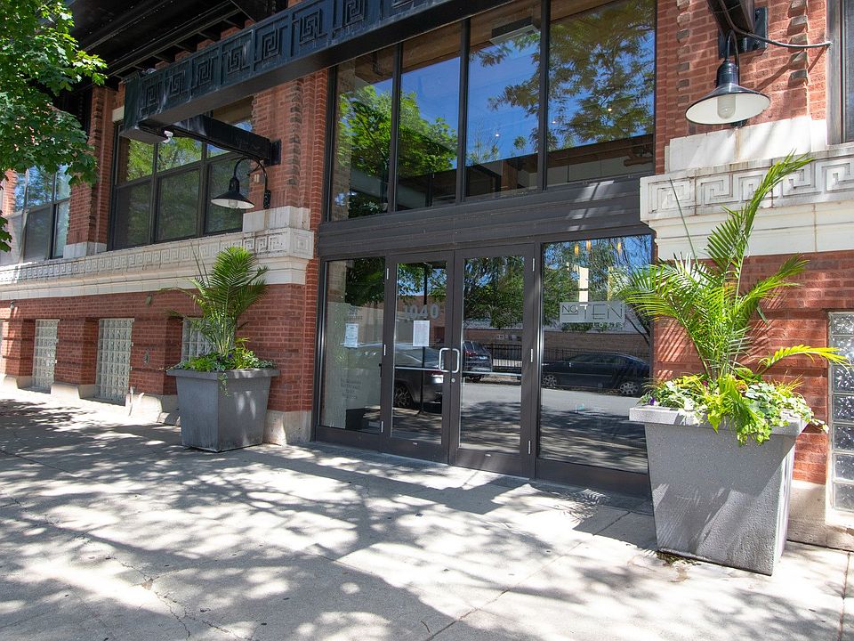 Welcome to this quiet and leafy corner of Adams and Aberdeen, No. Ten Lofts