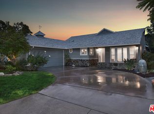 3728 Willowcrest Ave, Studio City, CA 91604