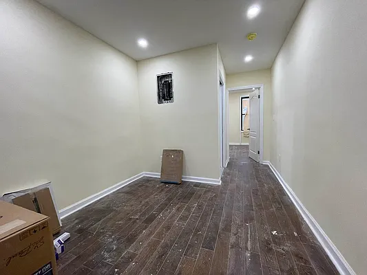 Rented by Coda Real Estate NYC | media 42