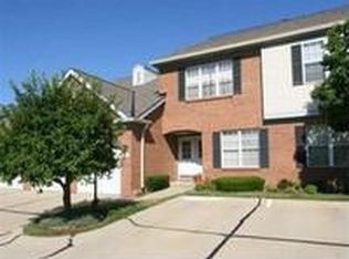 6211 Eagles Lake Ct, Cincinnati, OH 45248