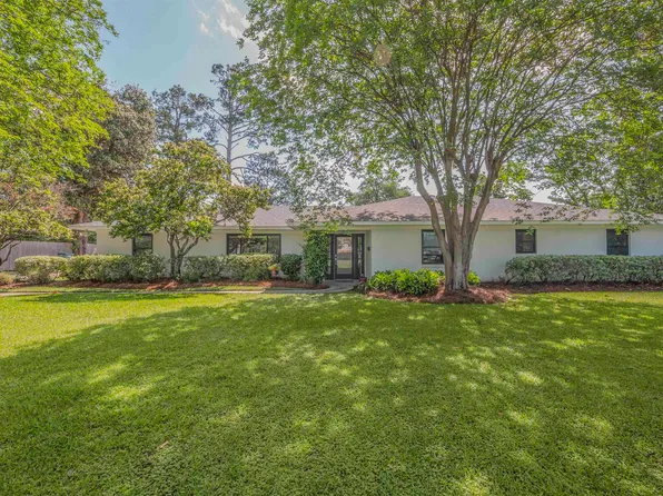 2704 Oak Dr, Monroe, LA 71201