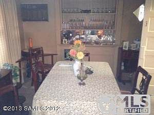 diningroom table hutch