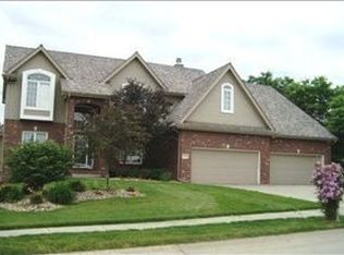 16529 Mason St, Omaha, NE 68118