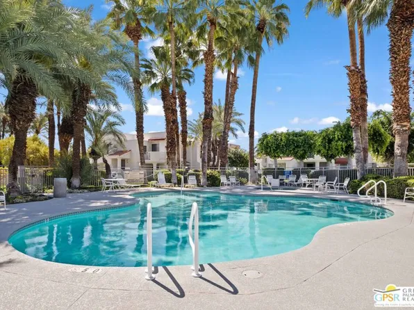 401 S El Cielo Rd APT 142, Palm Springs, CA 92262