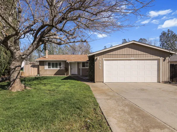 1180 Jaxon Way, Redding, CA 96003
