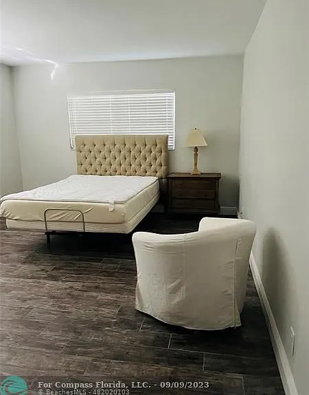 2505 Bay Dr — Photo 36