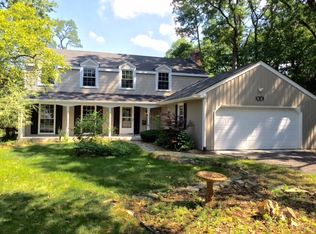 1001 Arbor Ave, Wheaton, IL 60189