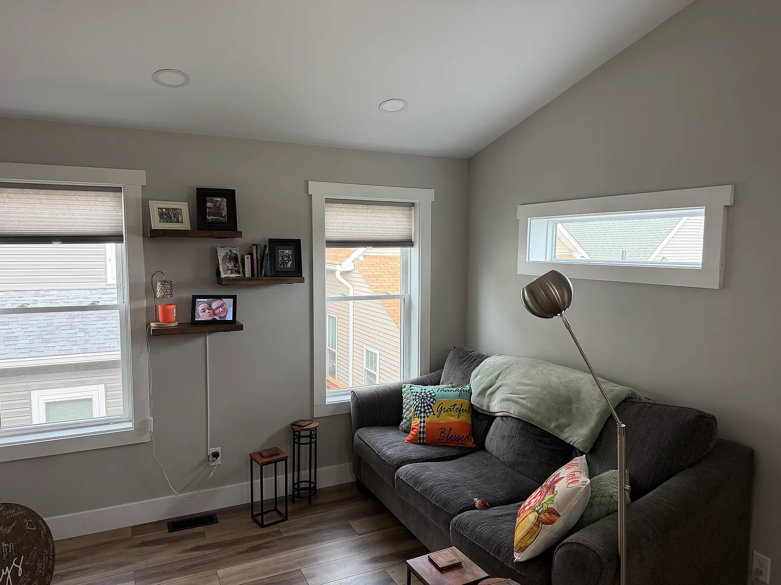 2 bed, 650 sqft, $1,500 — Photo 4