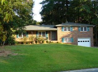 2036 N Woods Dr, Marietta, GA 30066