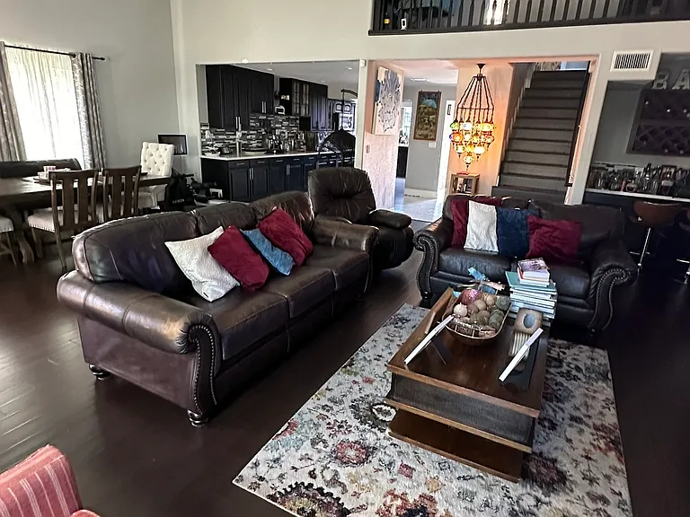 20608 Vendale Dr — Photo 9