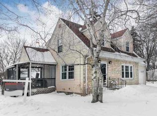 101 Van Deusen St, Madison, WI 53715