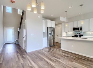 4237 E 98th Pl BUILDING 30, Denver, CO 80229