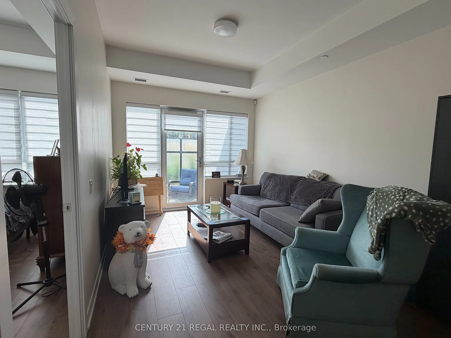 2 bed, $2,600 — Photo 4