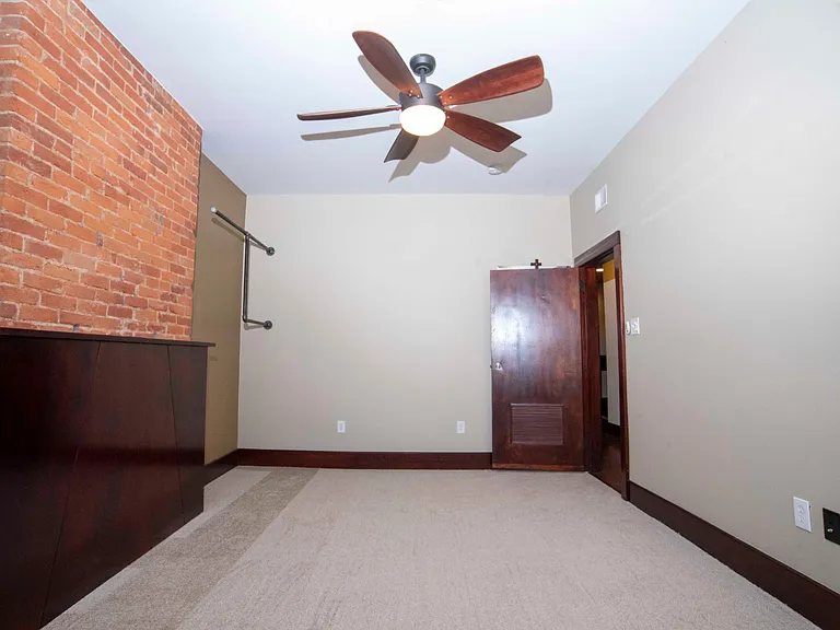1003 Chestnut St #2 — Photo 14