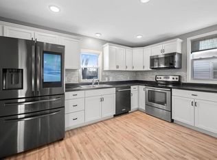 829 Ottawa St, Leavenworth, KS 66048