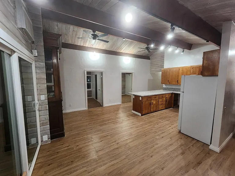 1111 Alturas Rd — Photo 10