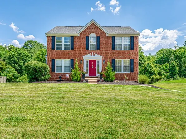 229 Foxburg Dr, Pittsburgh, PA 15205