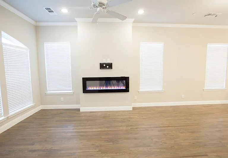 8586 Church St — Photo 26