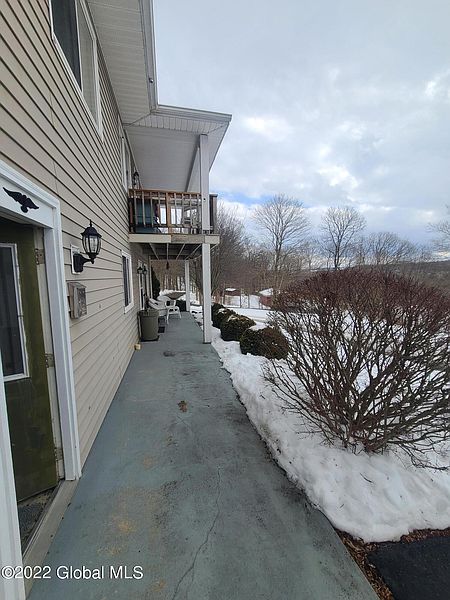 5th image of 127 Failing Hill Road