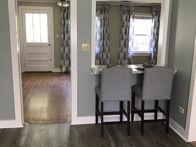 212 Park Ave — Photo 17