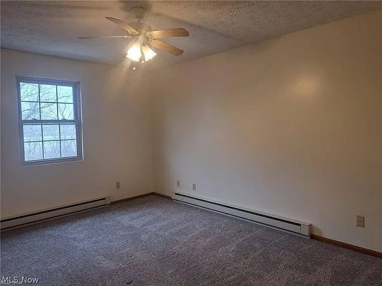 6 Sunrise Dr #E — Photo 14