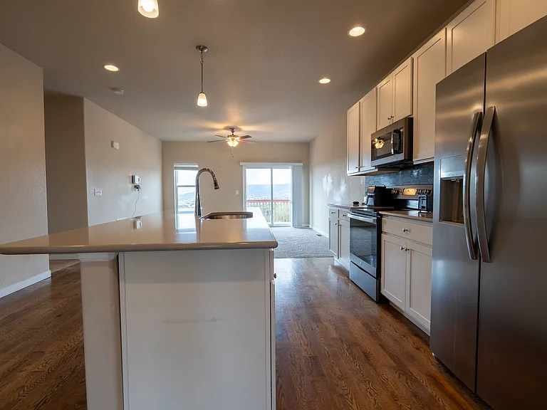 1606 Grand Overlook St — Photo 4