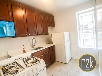 Rented by Realty 2000 Corp