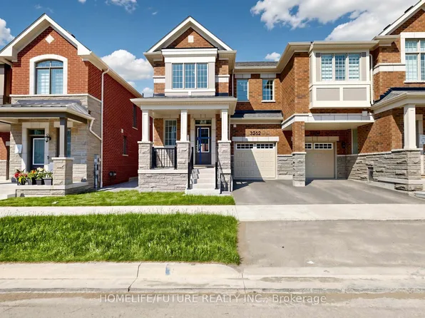 3262 Brigadier Ave, Pickering, ON L1X 0N1