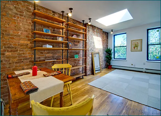 Sold by Brown Harris Stevens | media 19