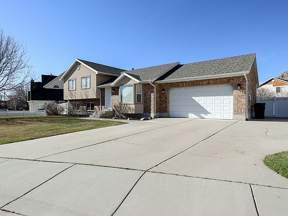 2nd image of 505 E 550th St N