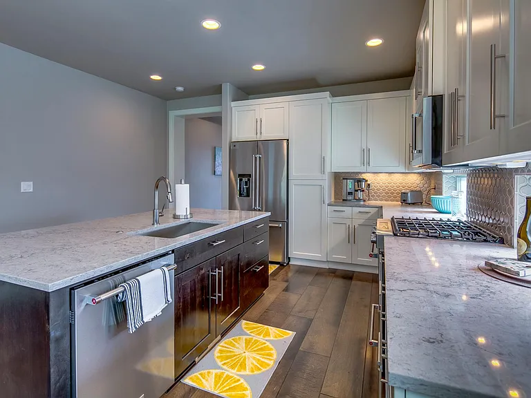 2603 NW Rippling River Ct — Photo 15