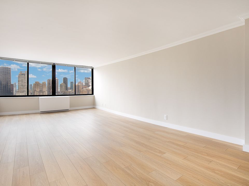 1st image of 800 5th Ave APT 32E