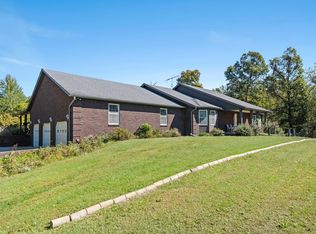 300 Charlie Pile Rd, Guston, KY 40142