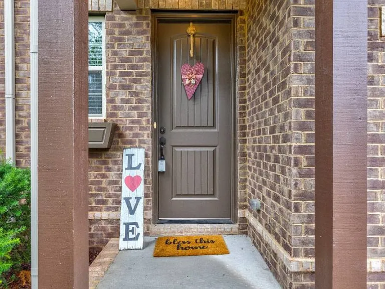 206 Bixby Private Ln — Photo 4