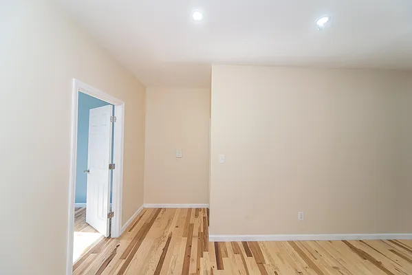 Rented by Voro NYC | media 40