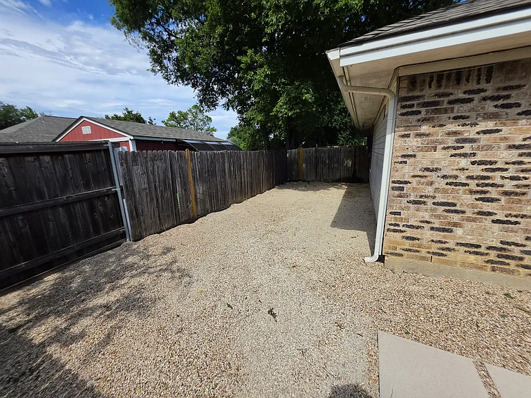 7501 April Ln #7501 — Photo 12