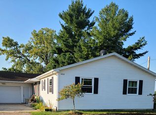 408 Charlotte St, Earlville, IA 52041