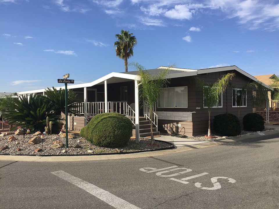 1st image of 200 N El Camino Real Space 202