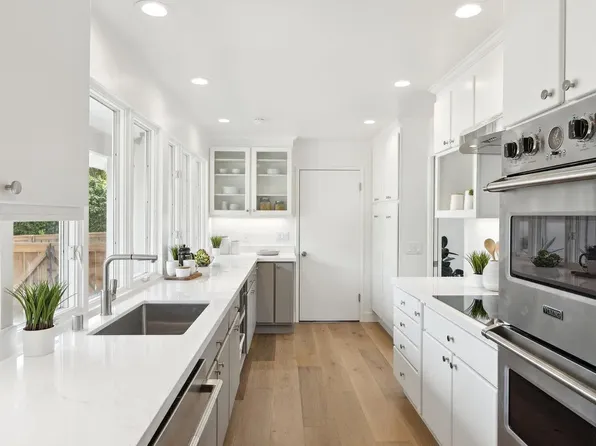 880 Chamberlain Ct, Mill Valley, CA 94941