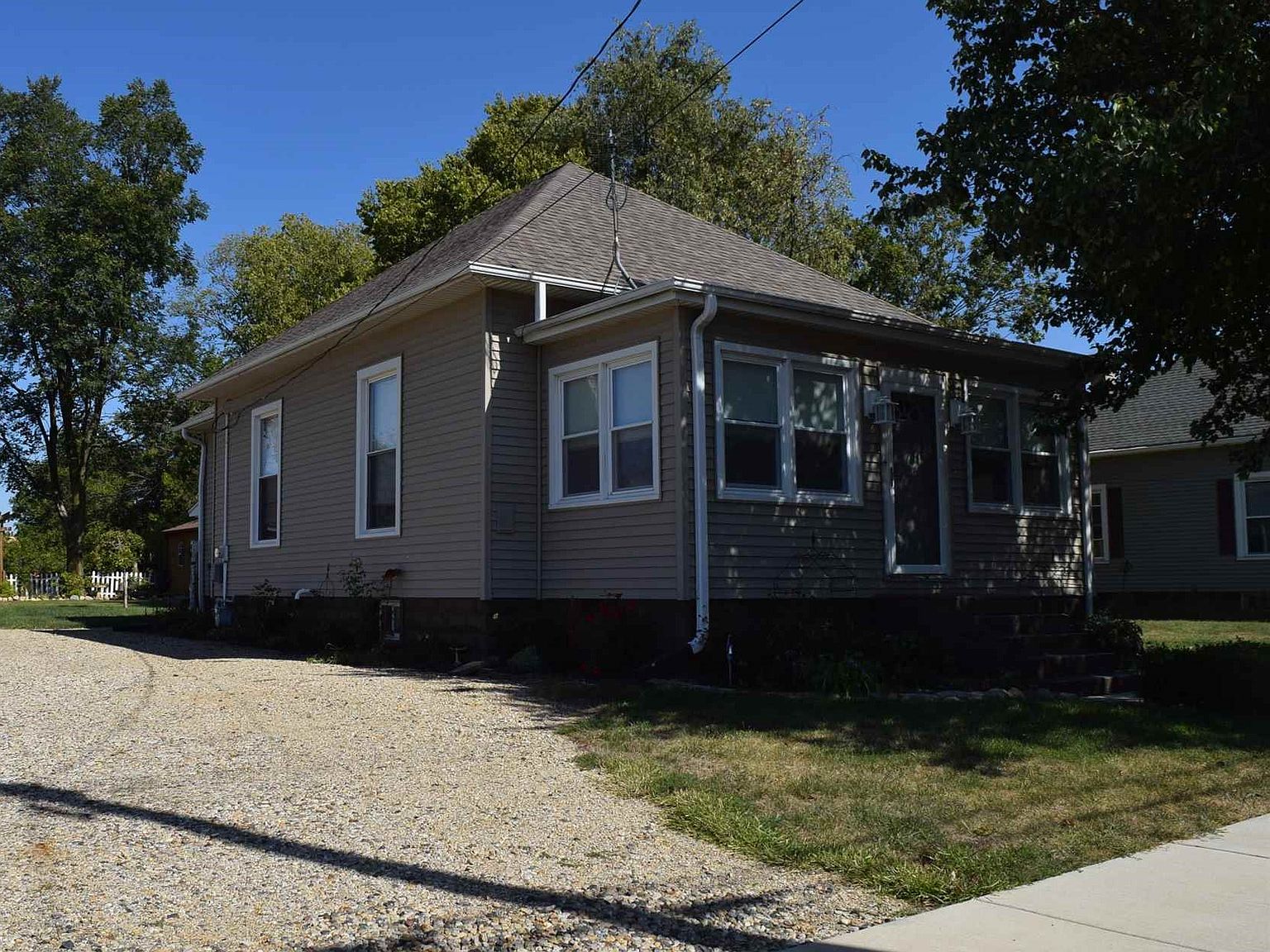 446 E Walnut St, Washburn, IL 61570 Zillow