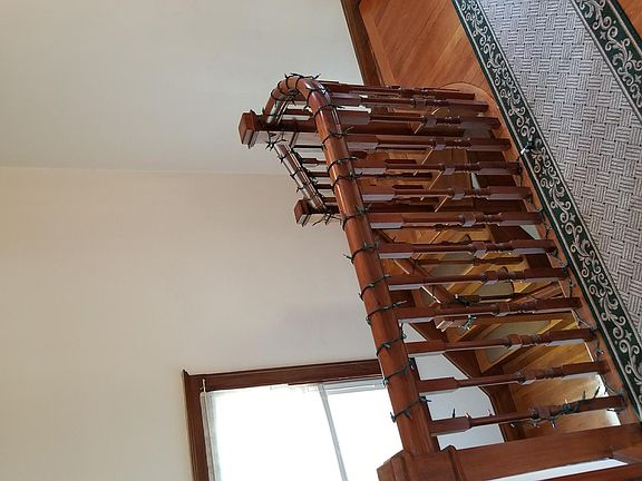 walk up entryway