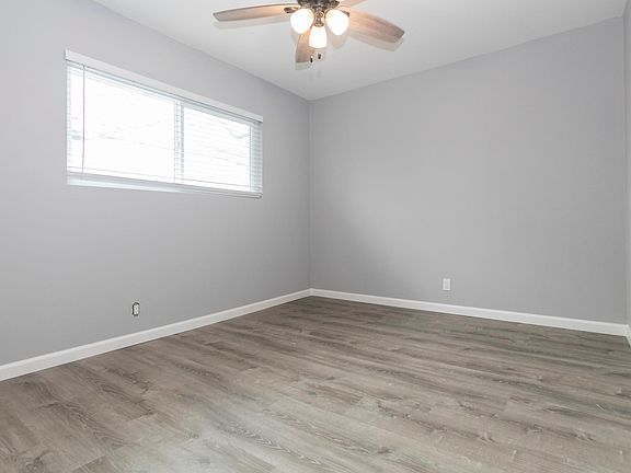 4th image of 4356 Wilson Ave #7