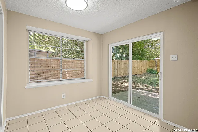 5019 Stockman Dr — Photo 23