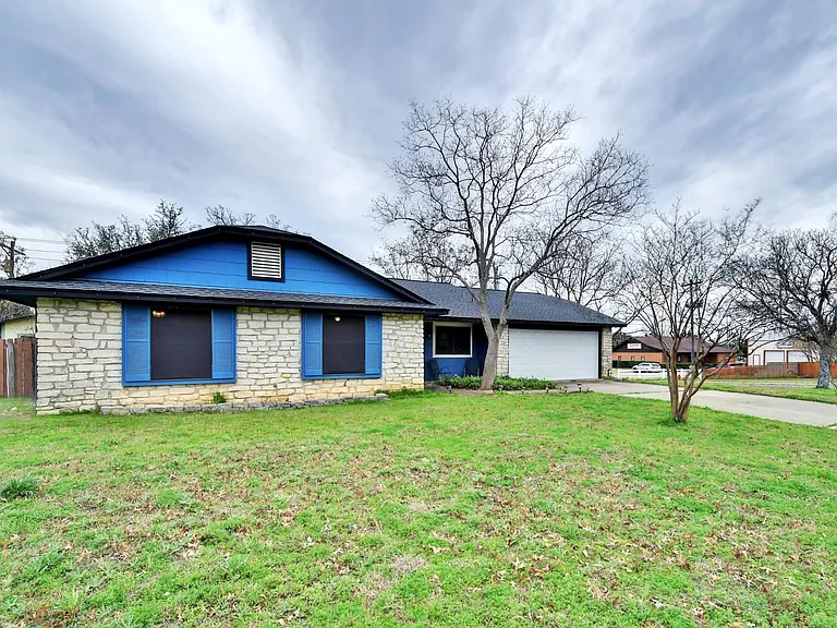 506 S Mount Rushmore Dr — Photo 3