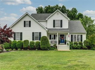 2036 Babbling Brooke Ln, Mechanicsville, VA