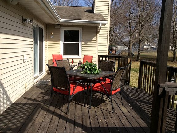 4th image of 14431 Pioneer Dr