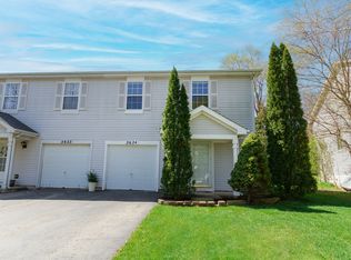 2624 Idaho Rd, Naperville, IL 60564