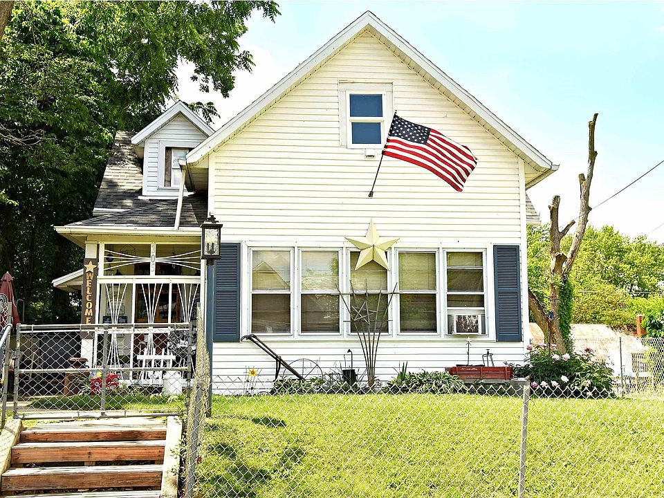 1st image of 305 N Hartford St