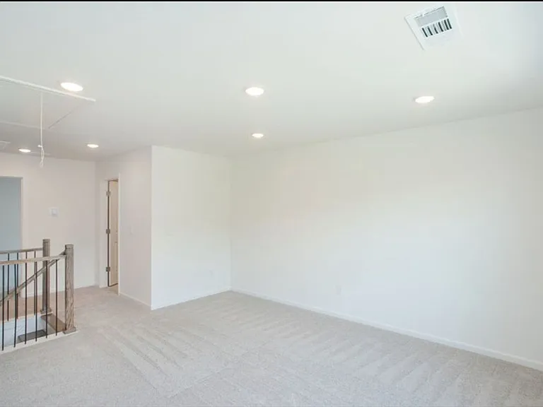 448 Jet Stream Dr — Photo 19