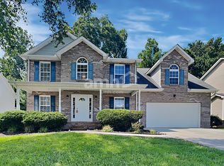 2907 Porchswing Rd, Knoxville, TN 37938